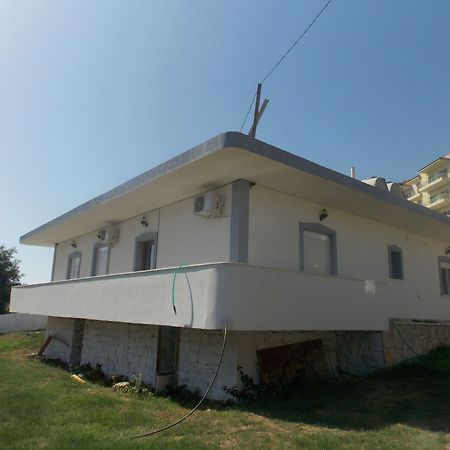 Rama Apartments Саранда Экстерьер фото